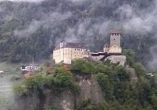 Baugeschichte Schloss Tirol 3